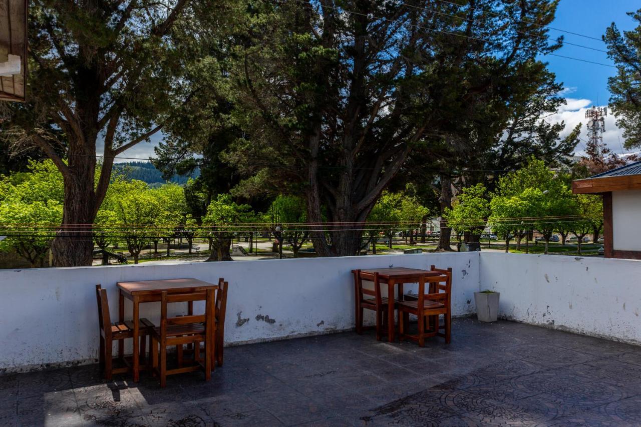Pinto Terraza Vandrarhem Esquel Exteriör bild